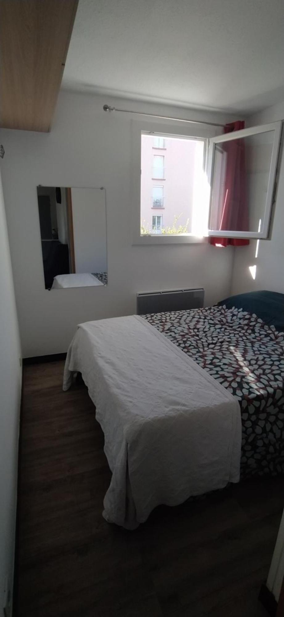 Frejus-Plage Et Centre-Ville, 28 M2, Accueil 4 Personnes, Francais, English Spoken Extérieur photo